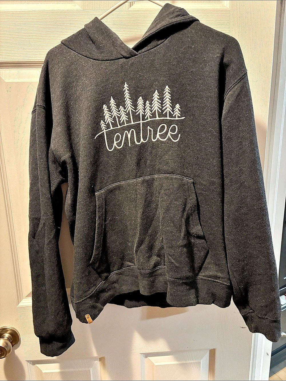Tentree Juniper Hoodie Embroidered Graphic Black